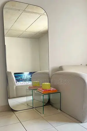 Miroir Mural Design Avec Cadre Doré