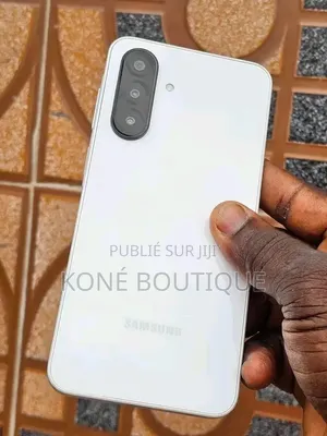 Nouveau Samsung Galaxy A26 128 GB Autre