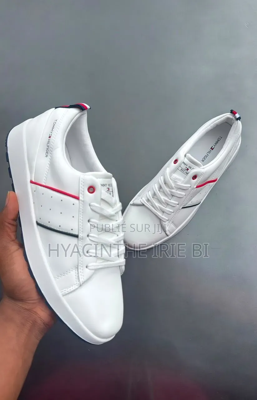 Tommy HILFIGER P40-46 Tendance ,Chic, Élégance Combinée