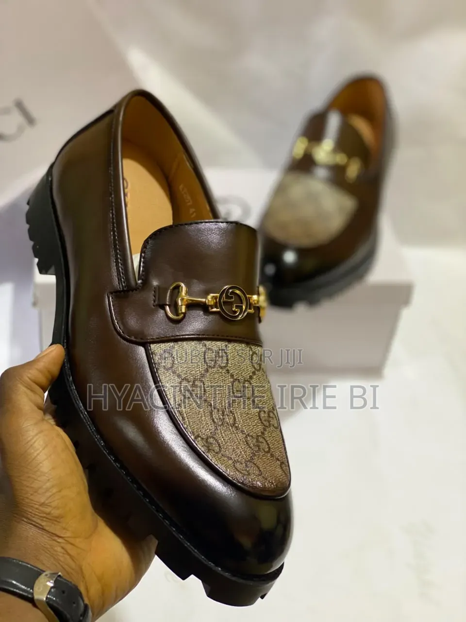 Gucci Moccassin P40-45
 Tendance ,Chic, Élégance