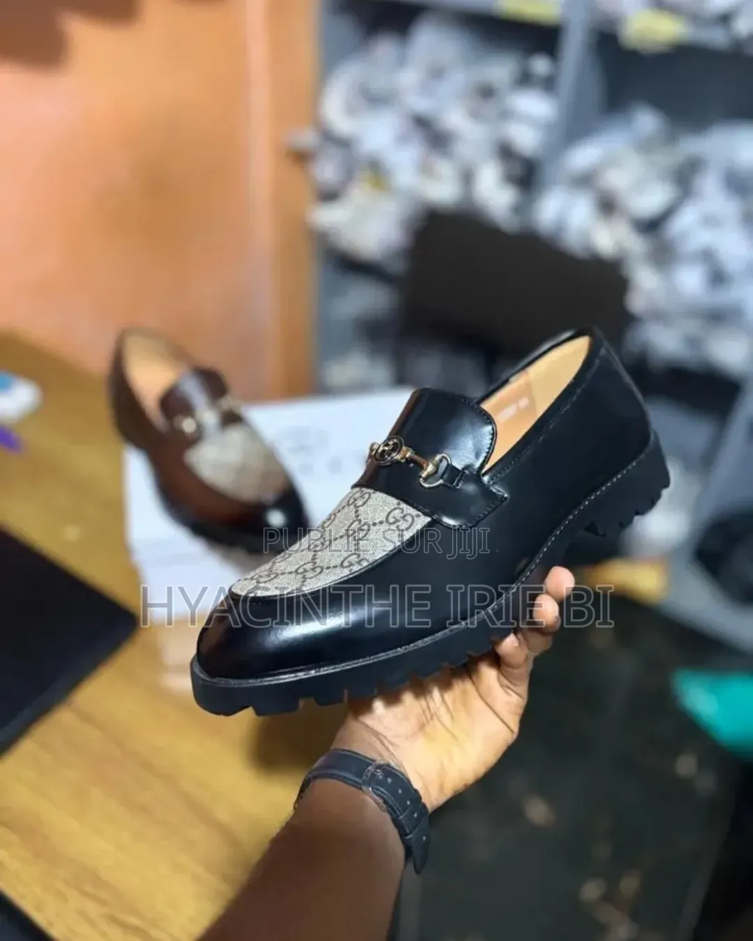 Gucci Moccassin P40-45
 Tendance ,Chic, Élégance
