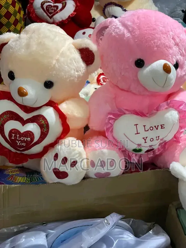 Ours en Peluche Géant – Cadeau Idéal Pour Vos Enfants