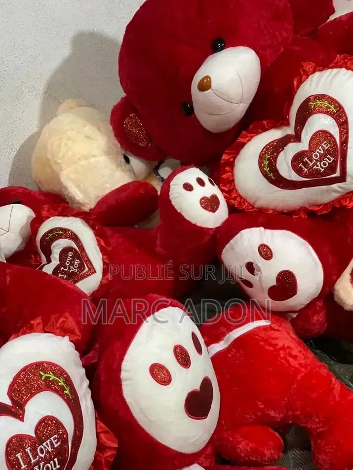 Ours en Peluche Géant – Cadeau Idéal Pour Vos Enfants