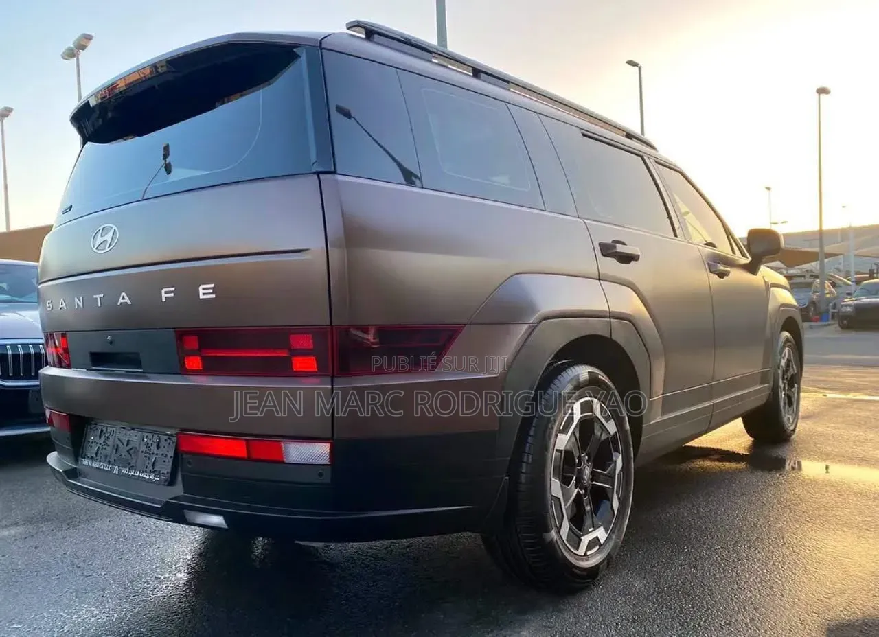 Nouveau Hyundai Santa Fe 2026 Violet