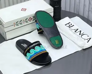 Sandales De Qualité