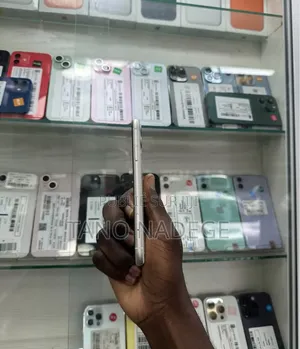 Nouveau Apple iPhone 11 128 GB Autre