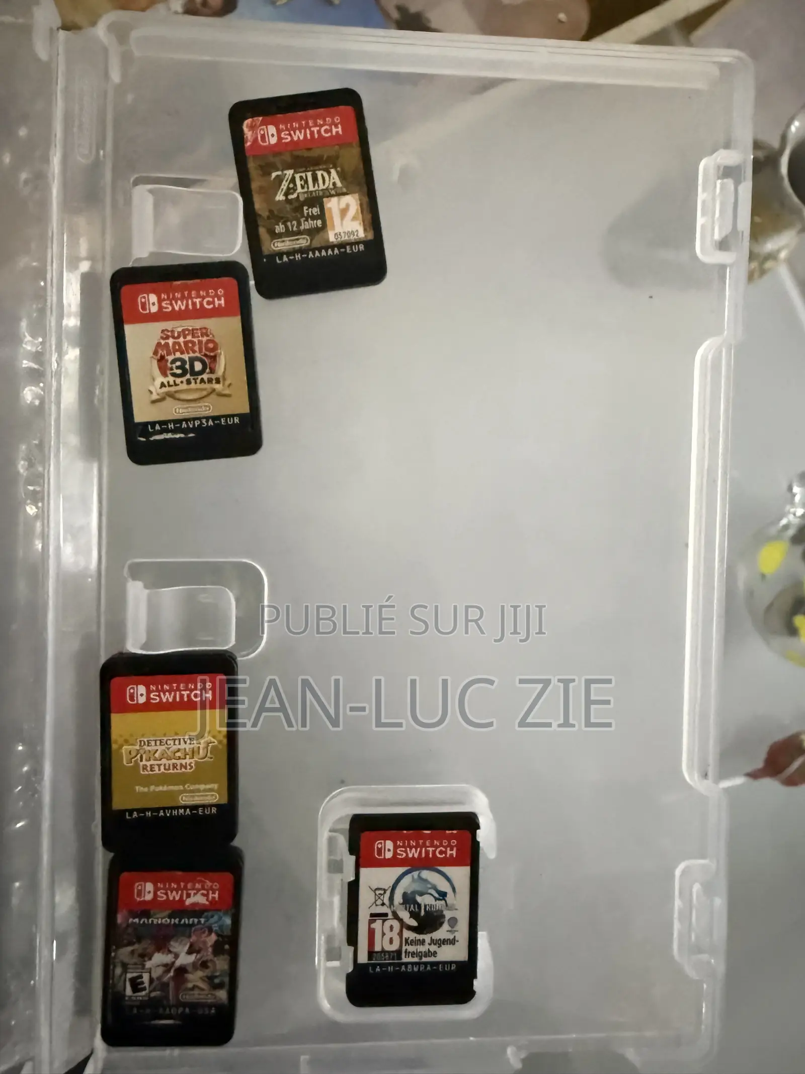Nintendo Switch + 5 Jeux + Accessoires — À Vendre