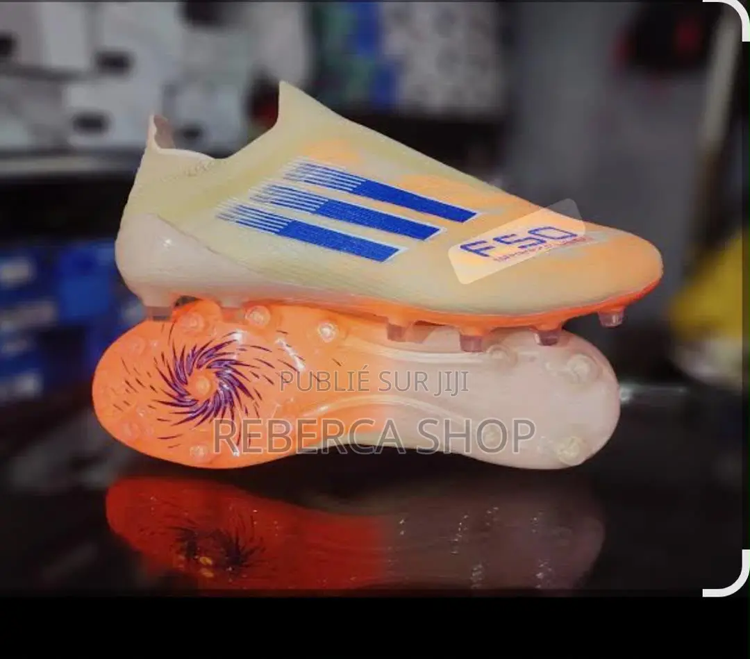 Chaussures Paire De Crampons F50