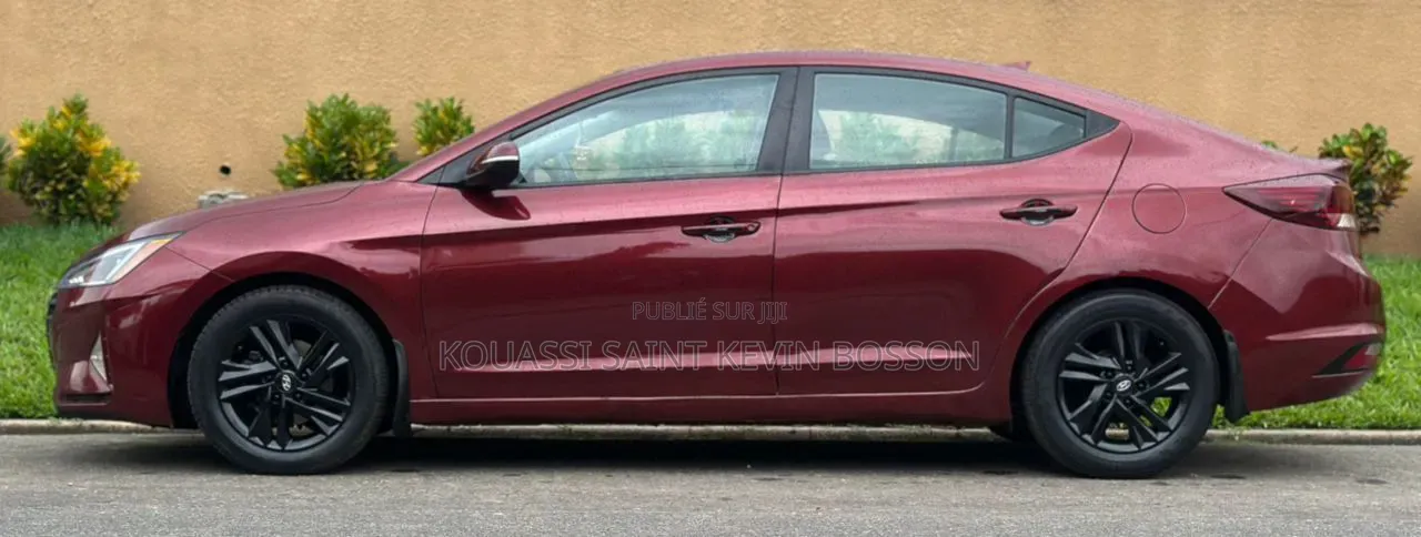 Hyundai Elantra 2020 Rouge