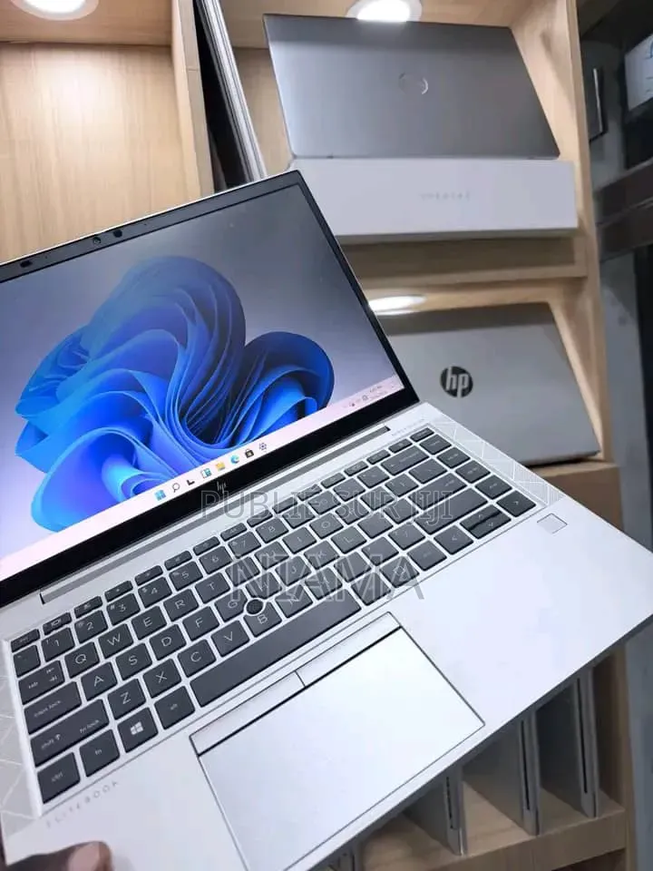 Nouveau HP EliteBook 840 G7 8GB Intel Core i5 SSD 512GB