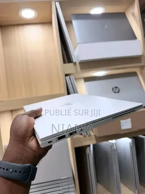 Nouveau HP EliteBook 840 G7 8GB Intel Core i5 SSD 512GB