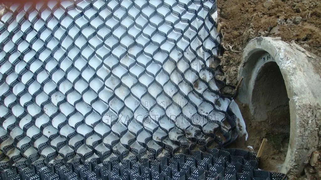 GEOSPAN GCP 30/20 – Géocellule Stabilisation Des Sols – 18,9 M2