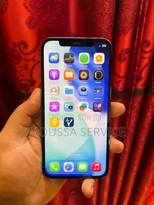 Nouveau Apple iPhone 12 Pro 256 GB Noir