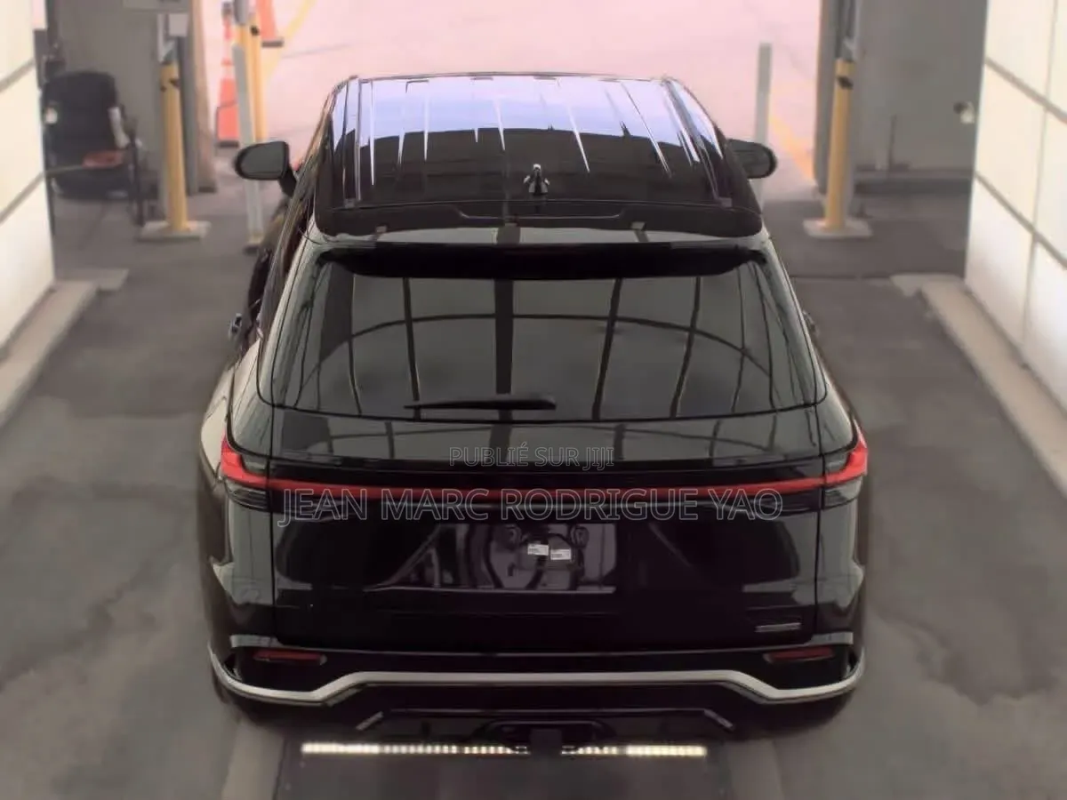 Nouveau Lexus TX 2026 Noir