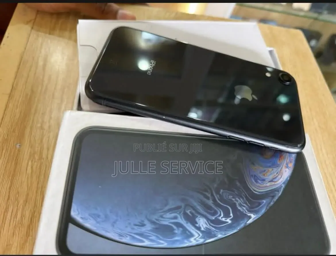 Nouveau Apple iPhone XR 128 GB Autre