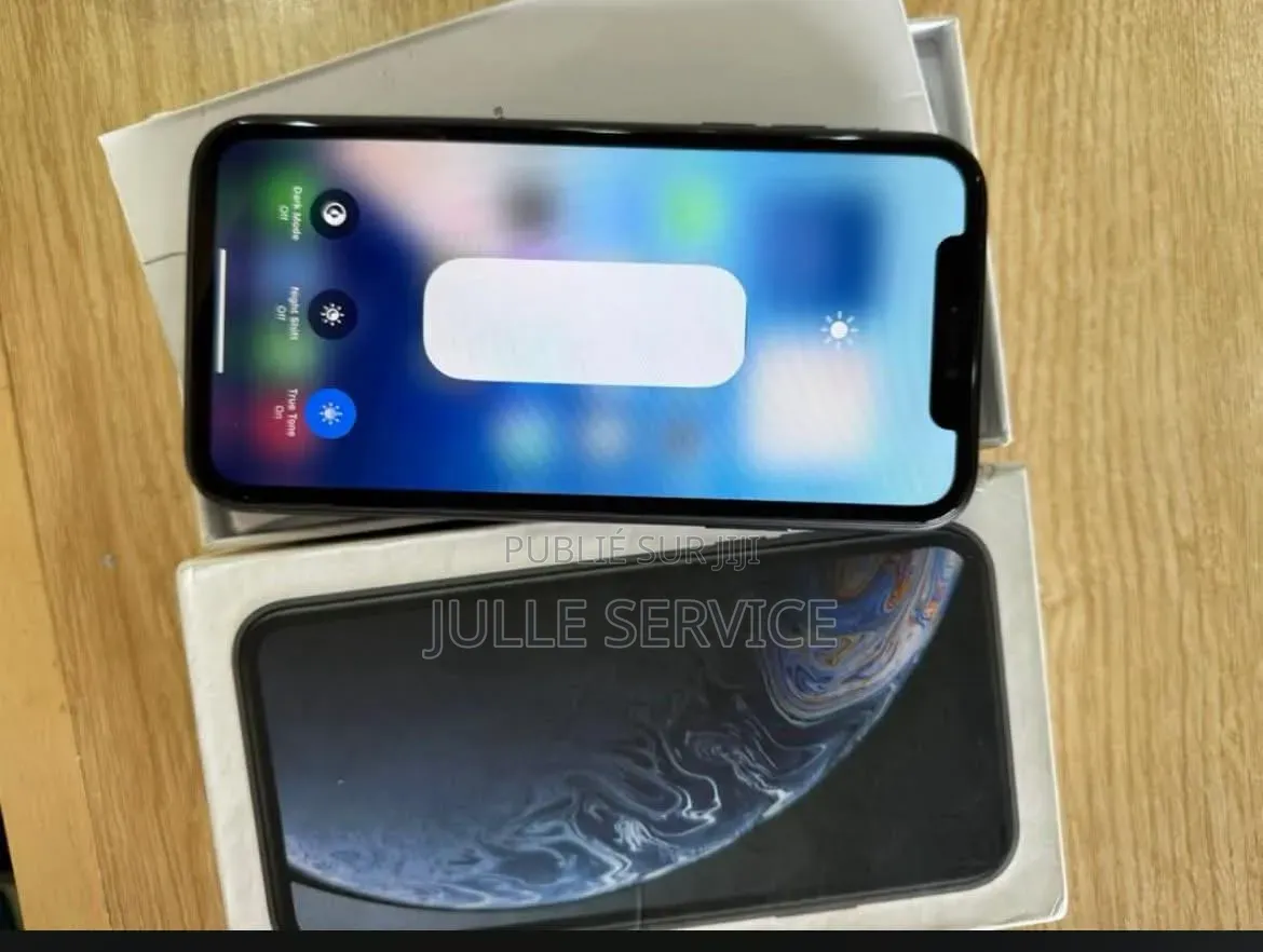 Nouveau Apple iPhone XR 128 GB Autre