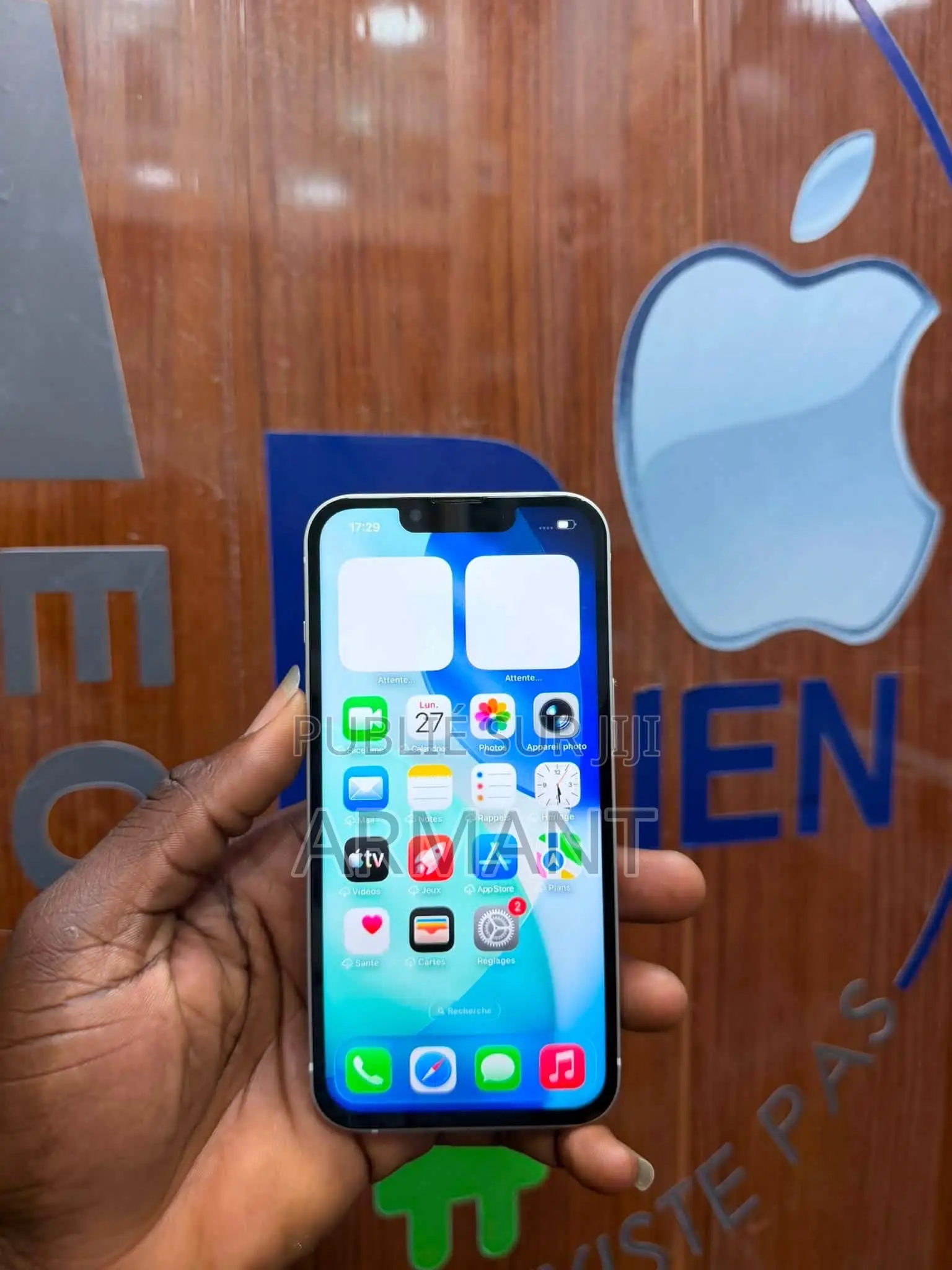 Nouveau Apple iPhone 13 128 GB Blanc