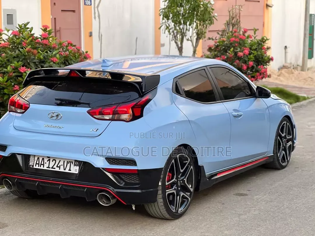 Hyundai Veloster 2021 Bleu