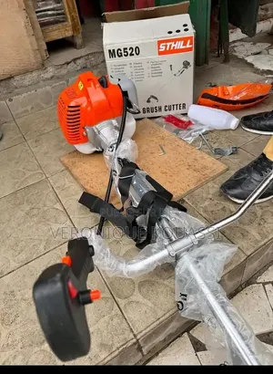 Machine Débroussailleuse