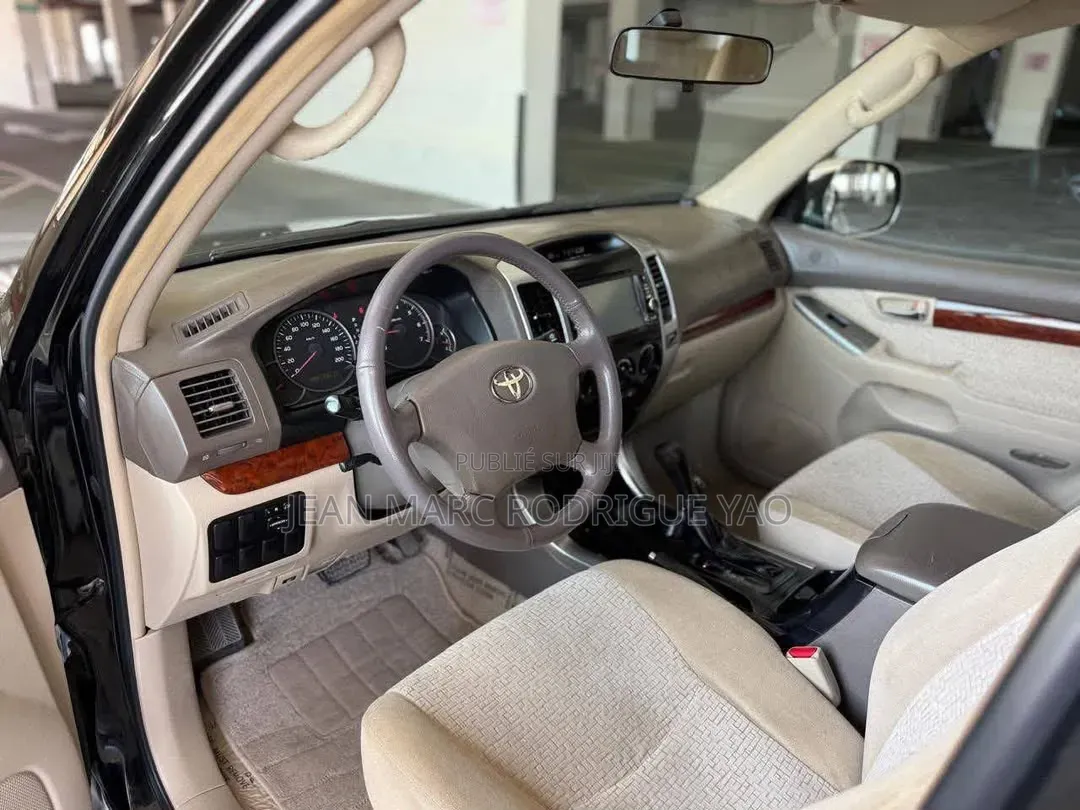 Toyota Land Cruiser Prado 2017 Noir
