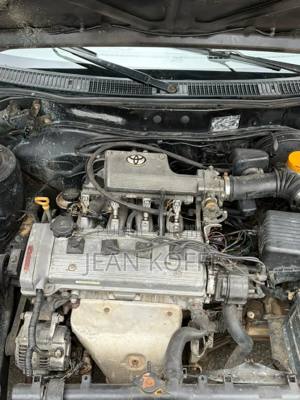 Toyota Corolla 2000 Beige