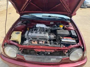 Toyota Corolla 2002 Rouge