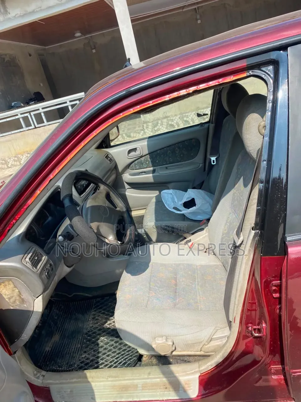 Toyota Corolla 2002 Rouge