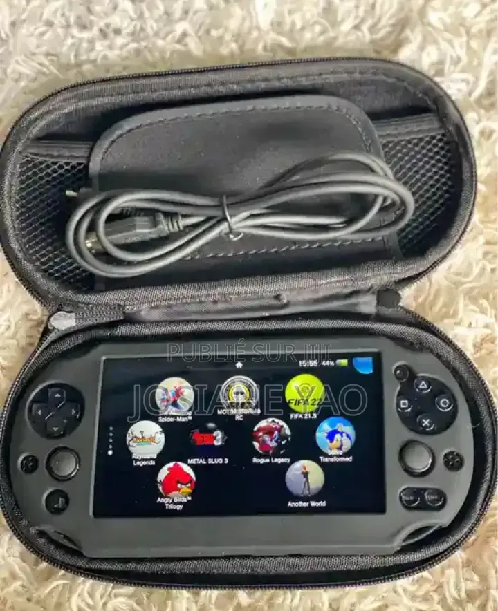 PS Vita Avec 45 Jeux