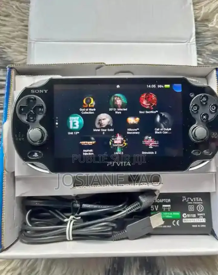 PS Vita Avec 45 Jeux