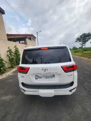 Toyota Land Cruiser 2022 Blanc
