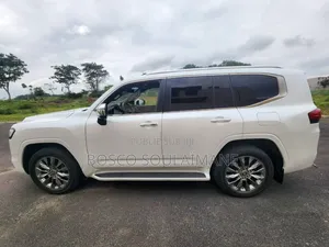 Toyota Land Cruiser 2022 Blanc