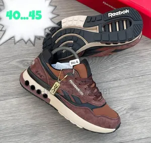 REEBOK Original Qualite Irréprochable P40-45 
Style, Confort