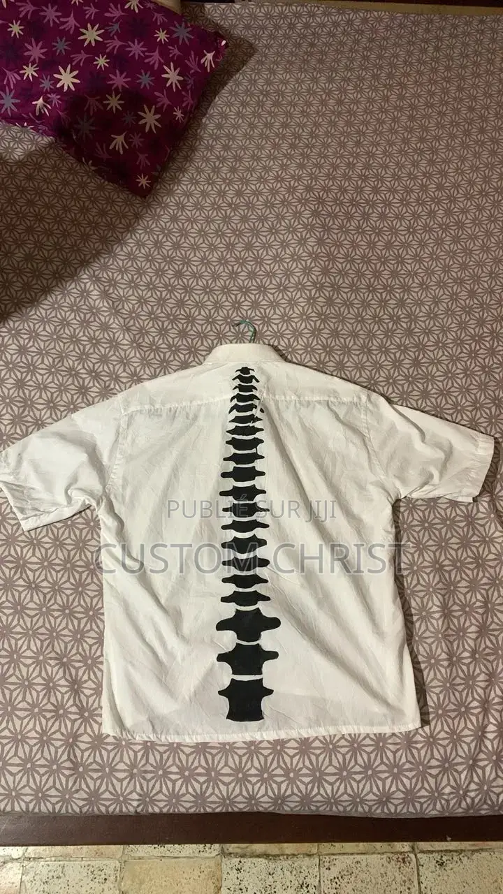 Custom_V•✓