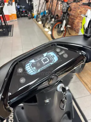 Nouveau Yadea Velax 2025 Noir