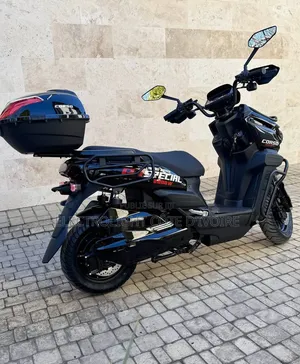 Nouveau Autre 2026 Noir