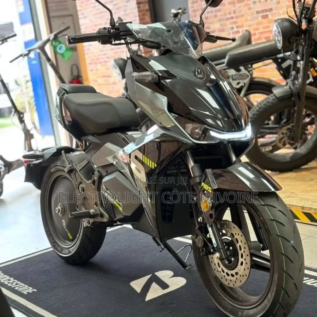 Nouveau Yamaha Autre 2022 Gris