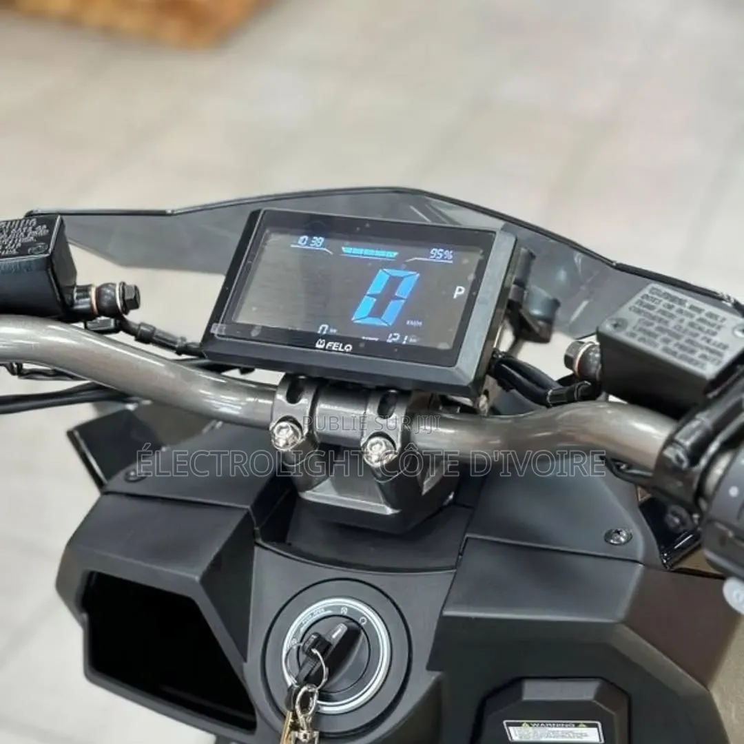 Nouveau Yamaha Autre 2022 Gris