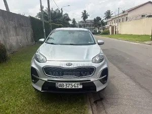 Kia Sportage LX 2022 Gris