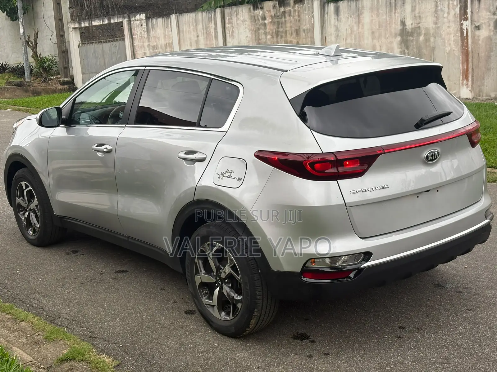 Kia Sportage LX 2022 Gris