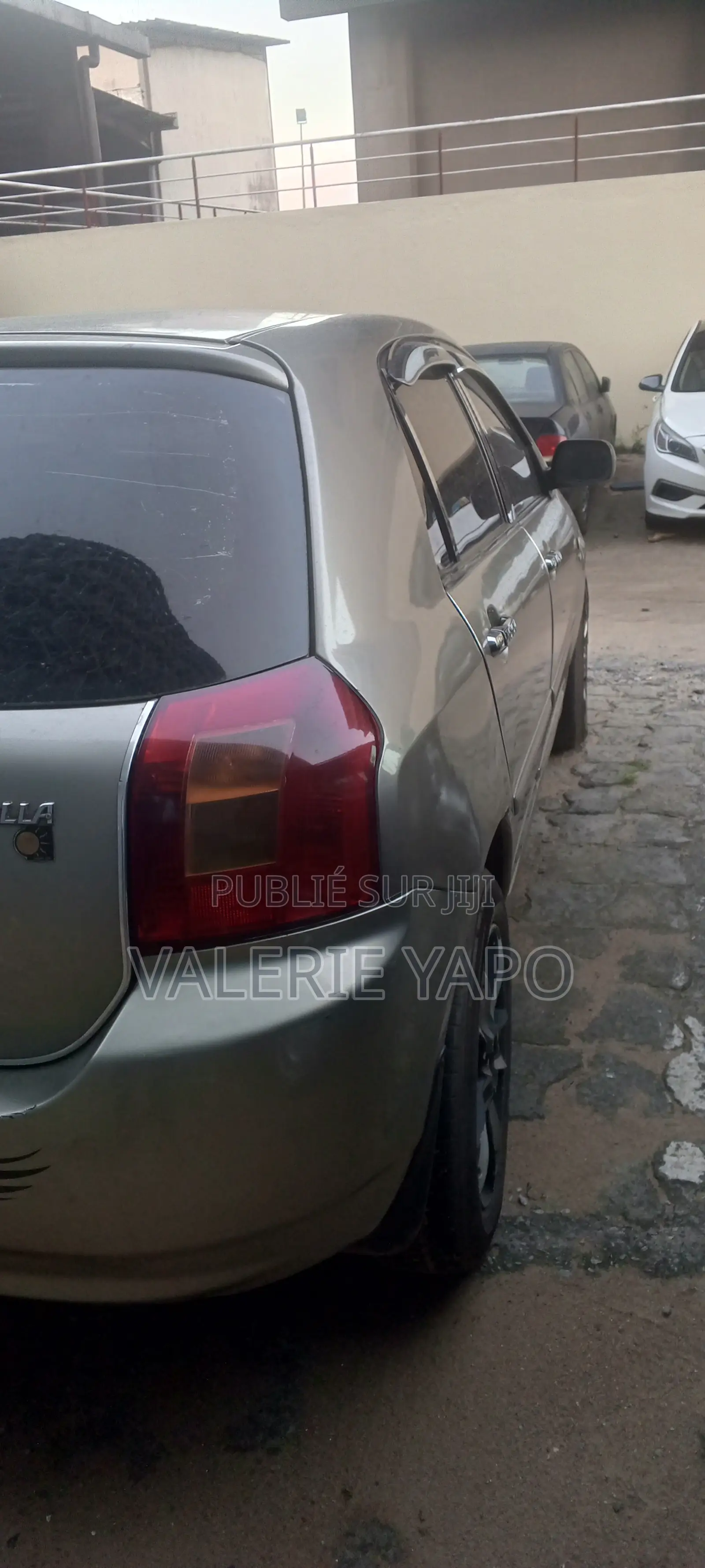 Toyota Corolla 1.4 D-4D Automatic 2005 Gris