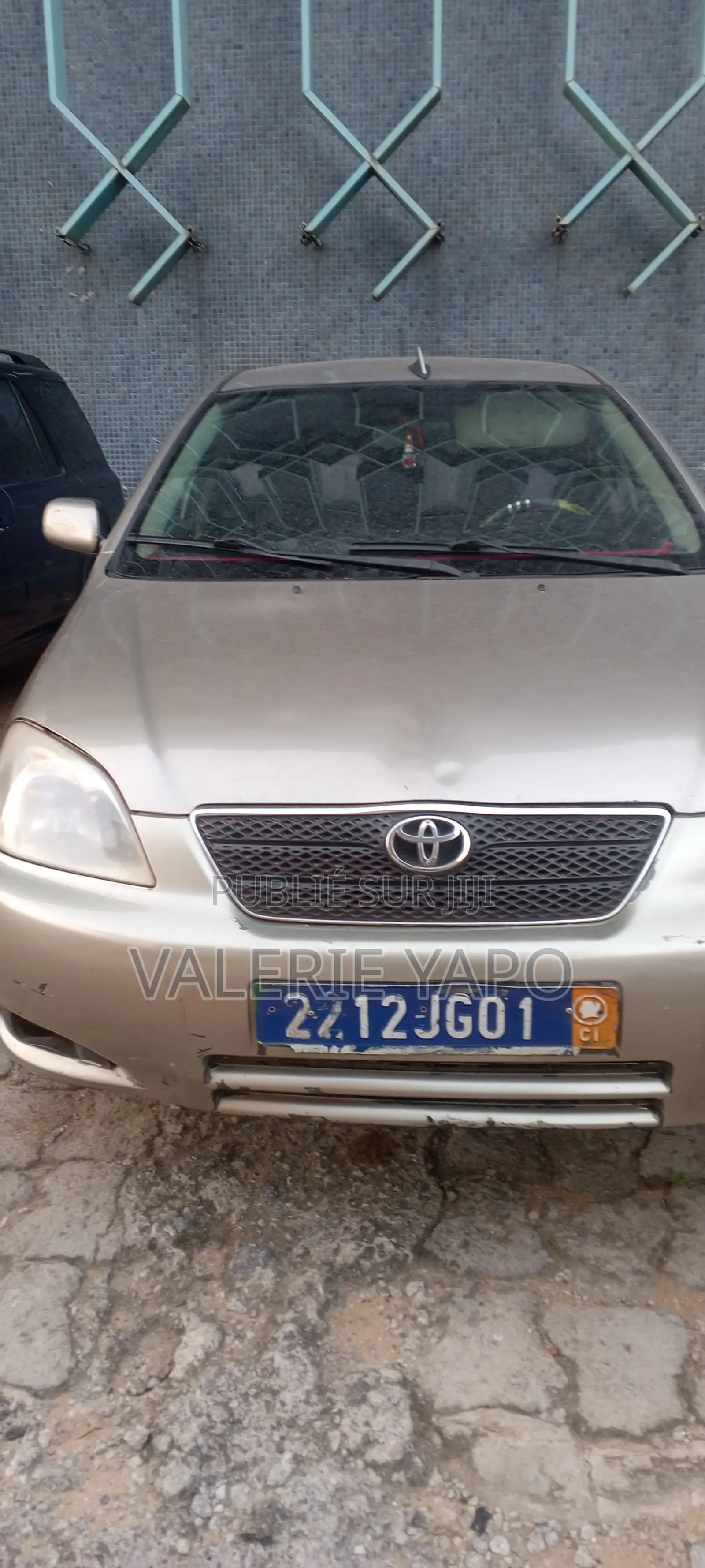 Toyota Corolla 1.4 D-4D Automatic 2005 Gris