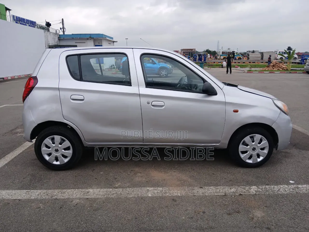 Suzuki Alto 2021 Gris