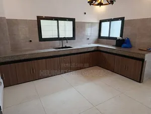 6chbre Duplex dans Cité Diaspora, Cocody à Vendre