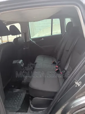 Volkswagen Tiguan 2017 Gris