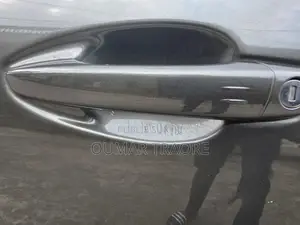 Peugeot 3008 2019 Gris