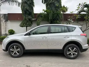 Toyota RAV4 2017 Gris