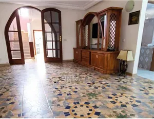 7chbre Duplex dans Ange Immobilier, Cocody à Louer