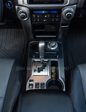 Toyota 4-Runner 2022 Blanc cassé