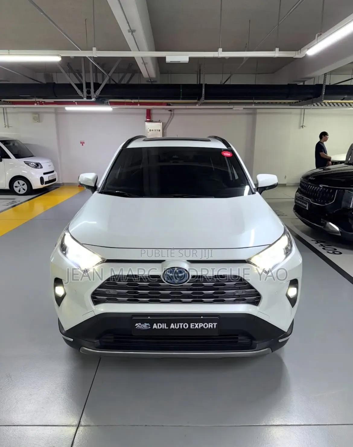 Nouveau Toyota RAV4 2026 Blanc cassé