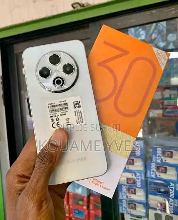 Nouveau Tecno Camon 30 256 GB Noir